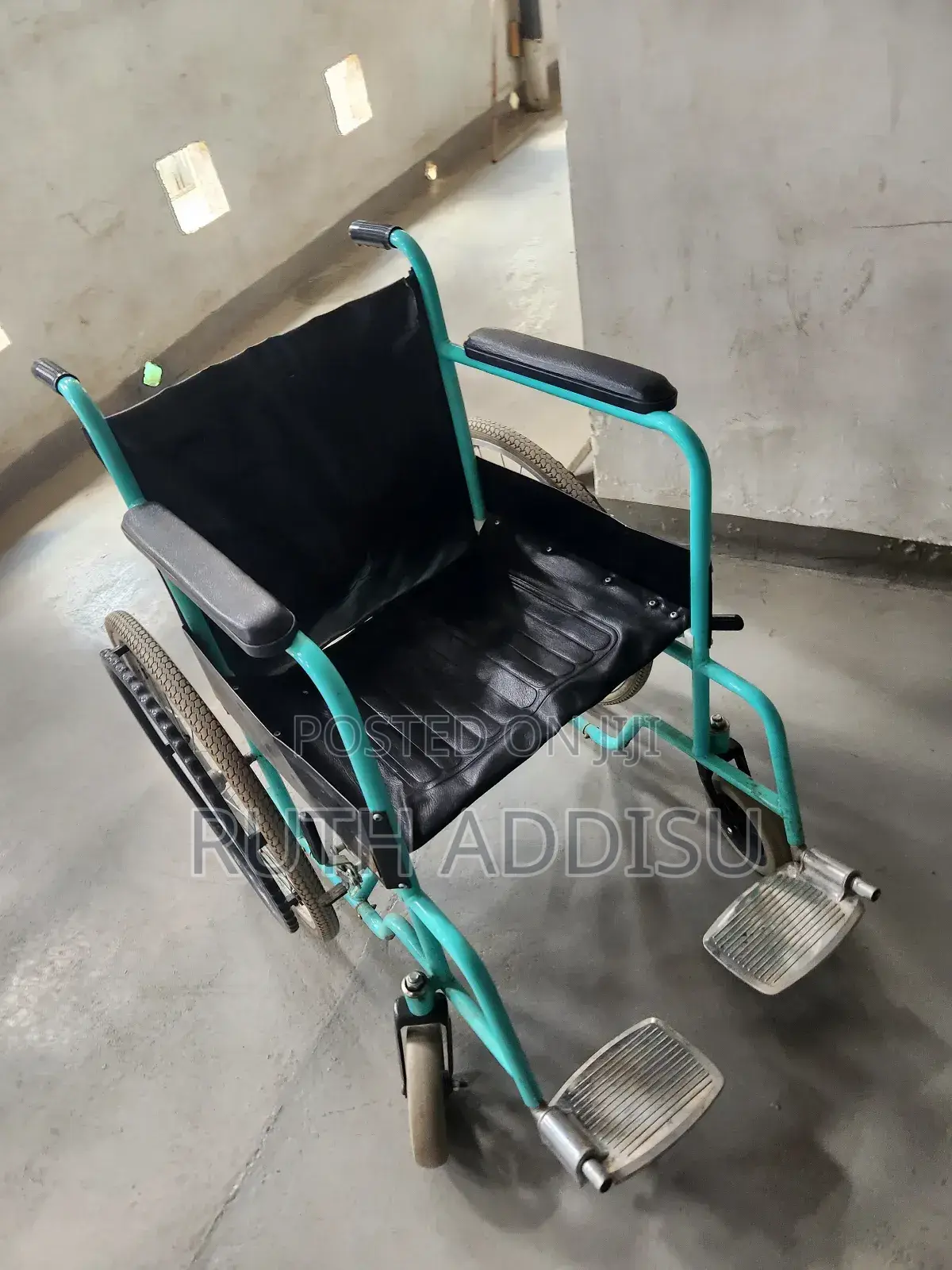 Heavy Duty Wheelchair輕輕medical Wheelchair輕鬆wheelchair鵝黃wheelchair