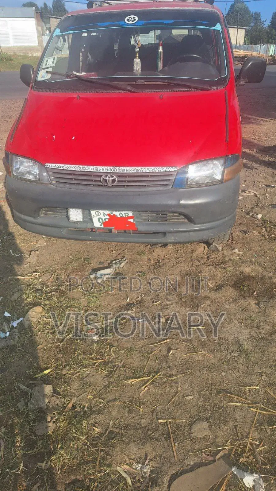 Toyota HiAce 2006 Red