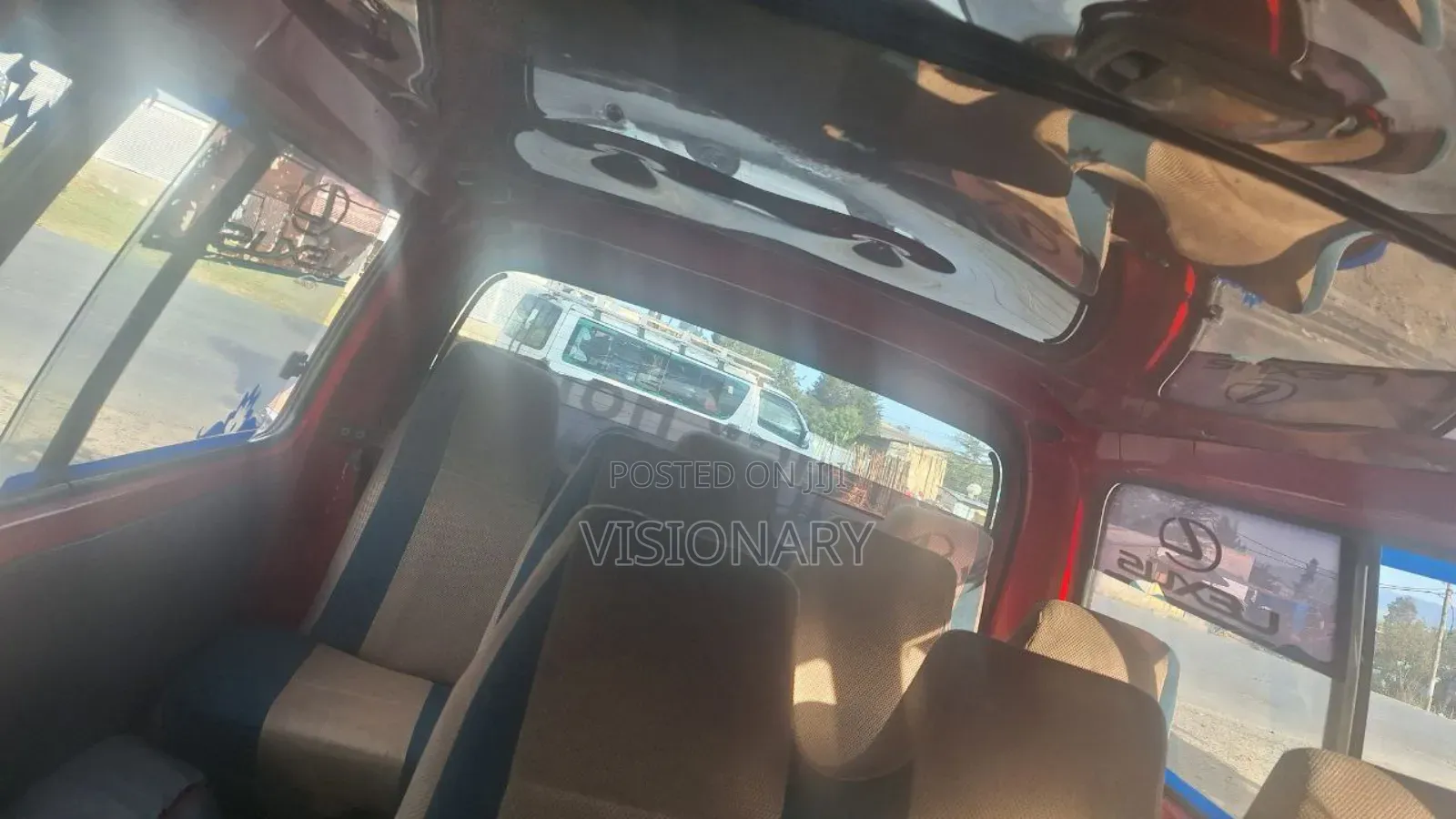 Toyota HiAce 2006 Red