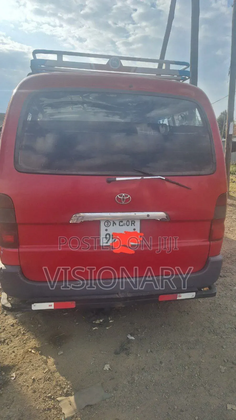 Toyota HiAce 2006 Red
