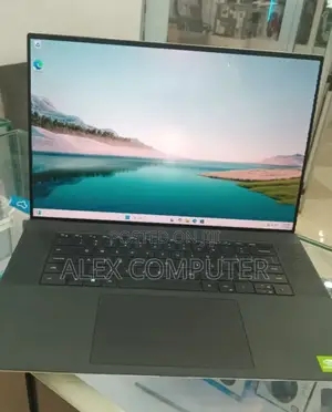New Laptop Dell 64GB Intel Core I9 SSD 4T