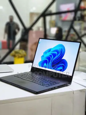 New Laptop Asus ROG Zephyrus G15 16GB Intel Core I7 SSD 512GB