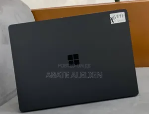 New Laptop Microsoft Surface 16GB Intel Core I7 SSD 512GB