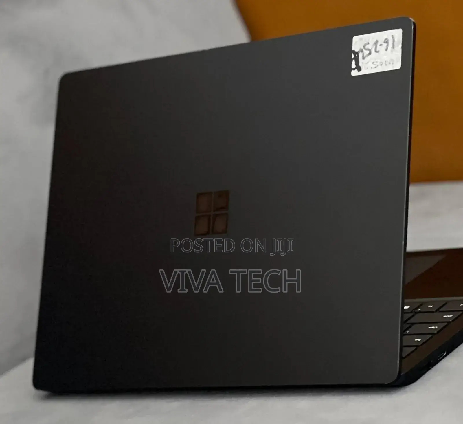 New Laptop Microsoft Surface 16GB Intel Core I7 SSD 512GB