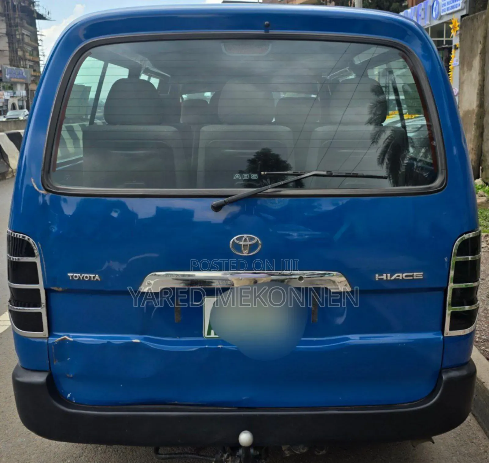 Toyota Grand HiAce 2009 Blue