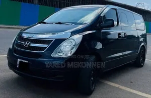 Photo - Hyundai Starex 2009 Silver
