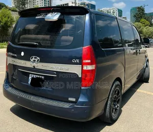 Hyundai Starex 2009 Silver