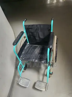 Foldable Wheelchair求救heavy Duty Wheelchair鳵不wheelchair奔波wheelchair