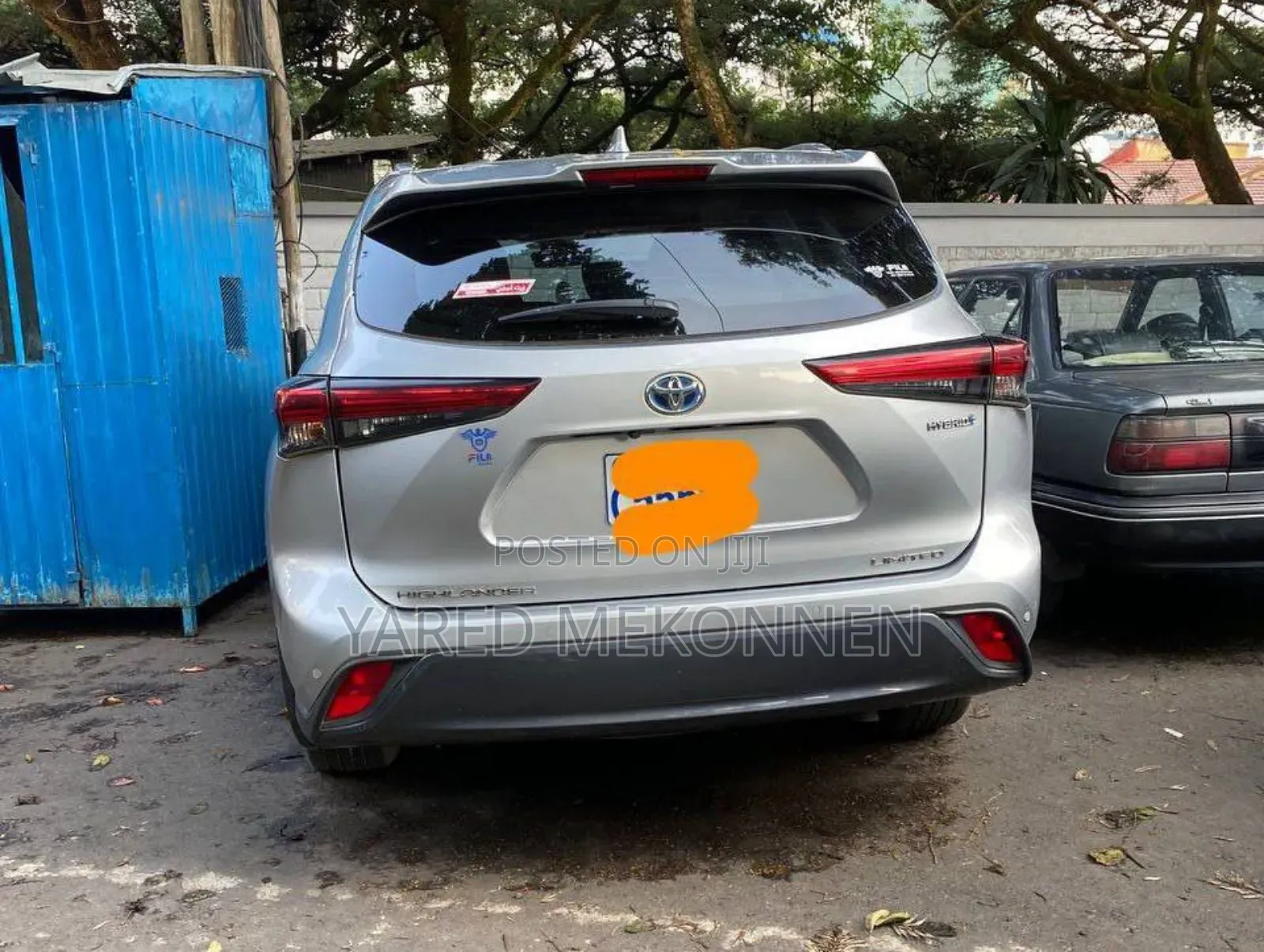 Toyota Highlander Hybrid 2023 Silver