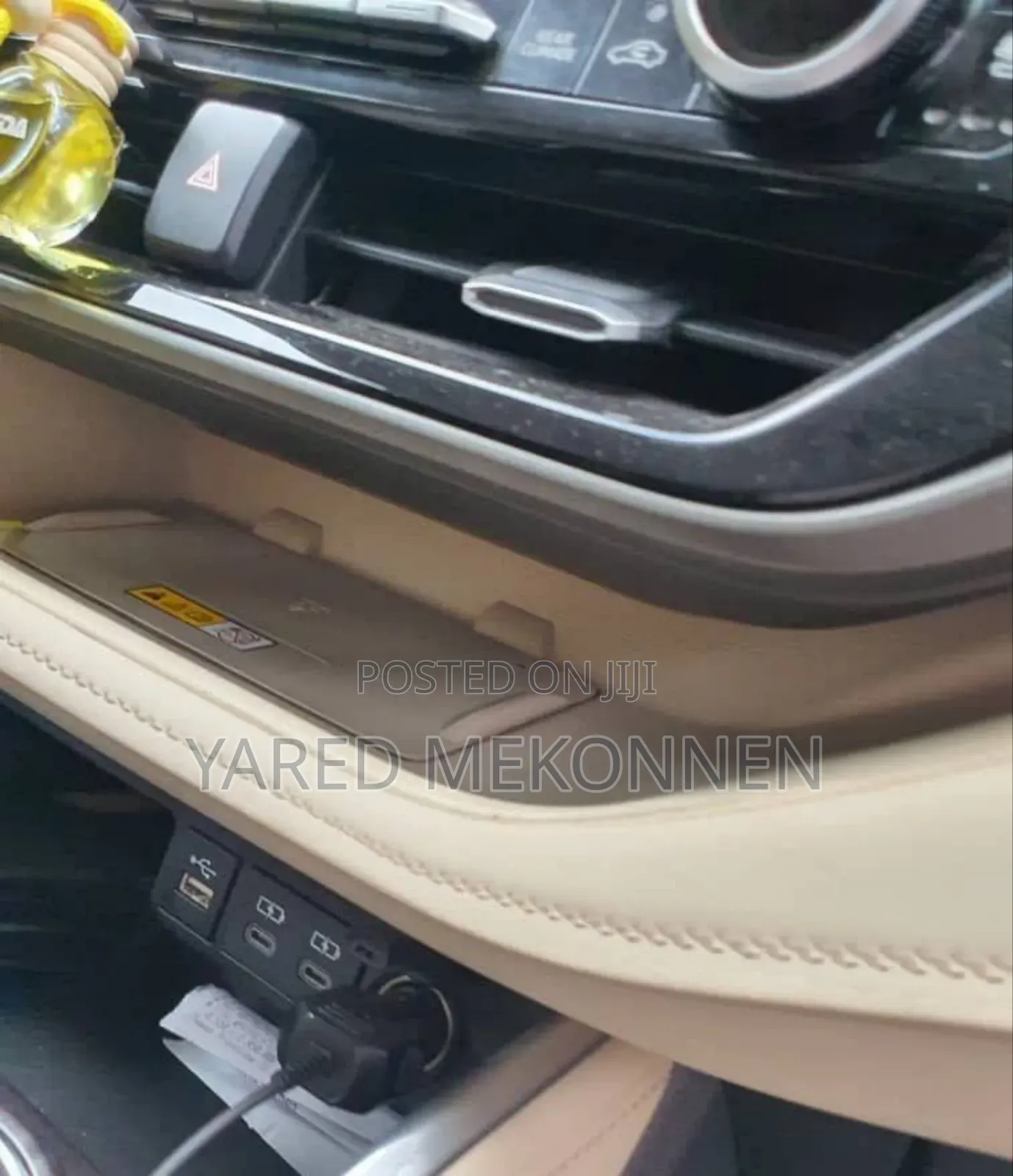 Toyota Highlander Hybrid 2023 Silver