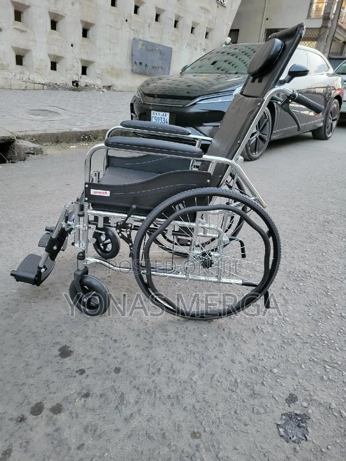 Toilet Wheelchair舊蠤wheelchair//Aluminum Frame, Integrated Seat