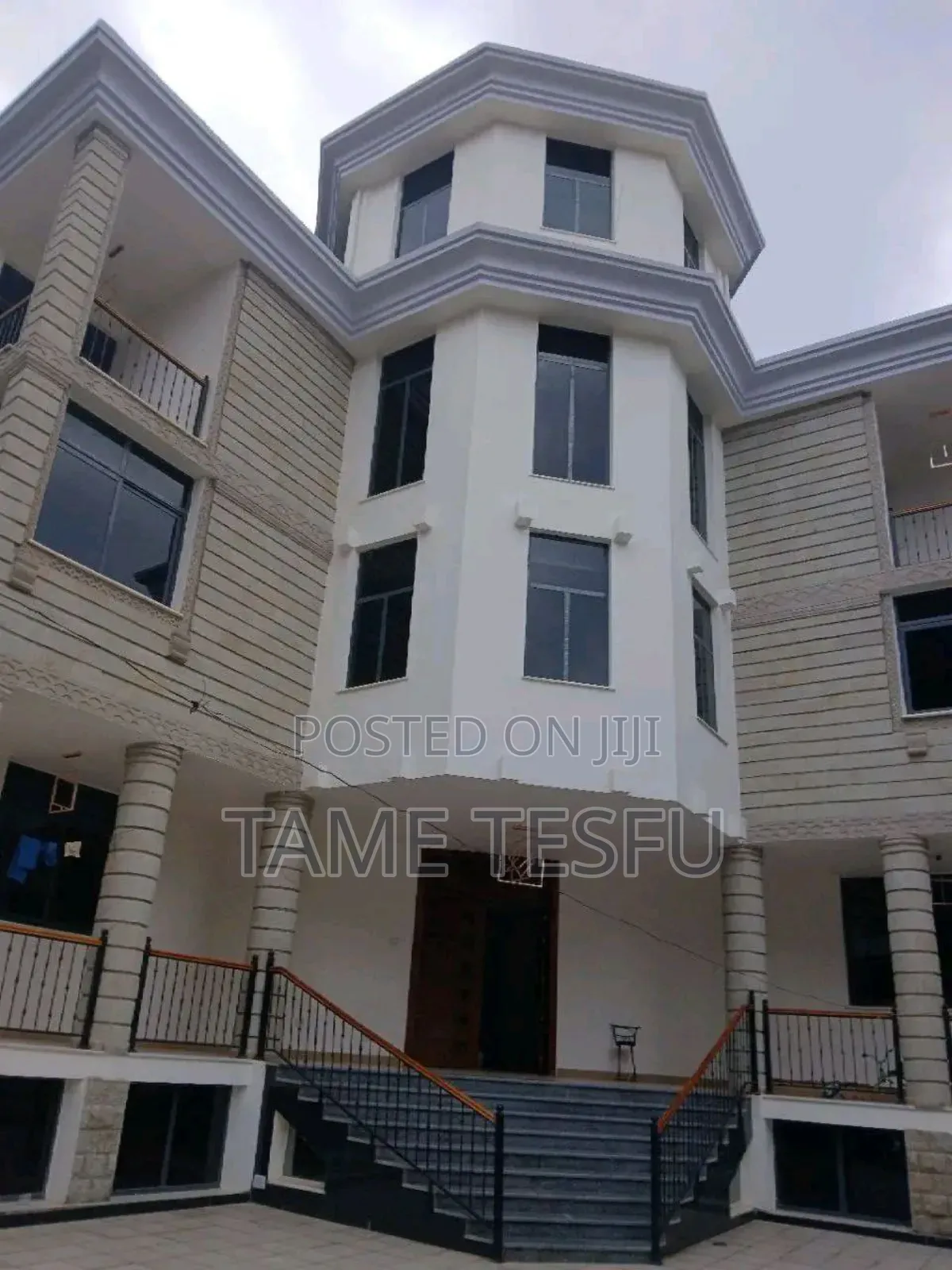 Furnished 6bdrm House in ፀሐይ ሪልስቴት, Bole for sale