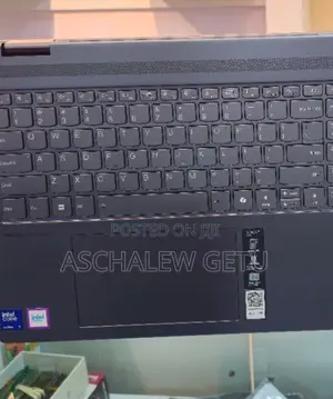 New Laptop Lenovo Yoga 7i 16GB Intel Core Ultra 7 SSD 1T