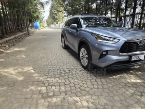 New Toyota Highlander 2024 Gray