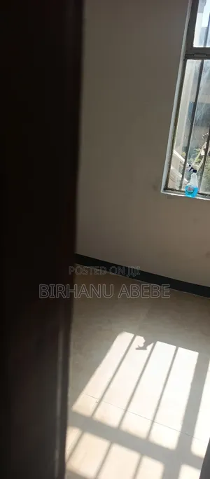 Furnished 2bdrm Condo in ጀሞ, Nifas Silk-Lafto for sale