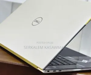 New Laptop Dell XPS 15 32GB Intel Core i9 SSD 1T