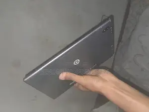 Lenovo Thinkpad T470 16 Gb Ram Be 239gb SSD Brand New With iPad.