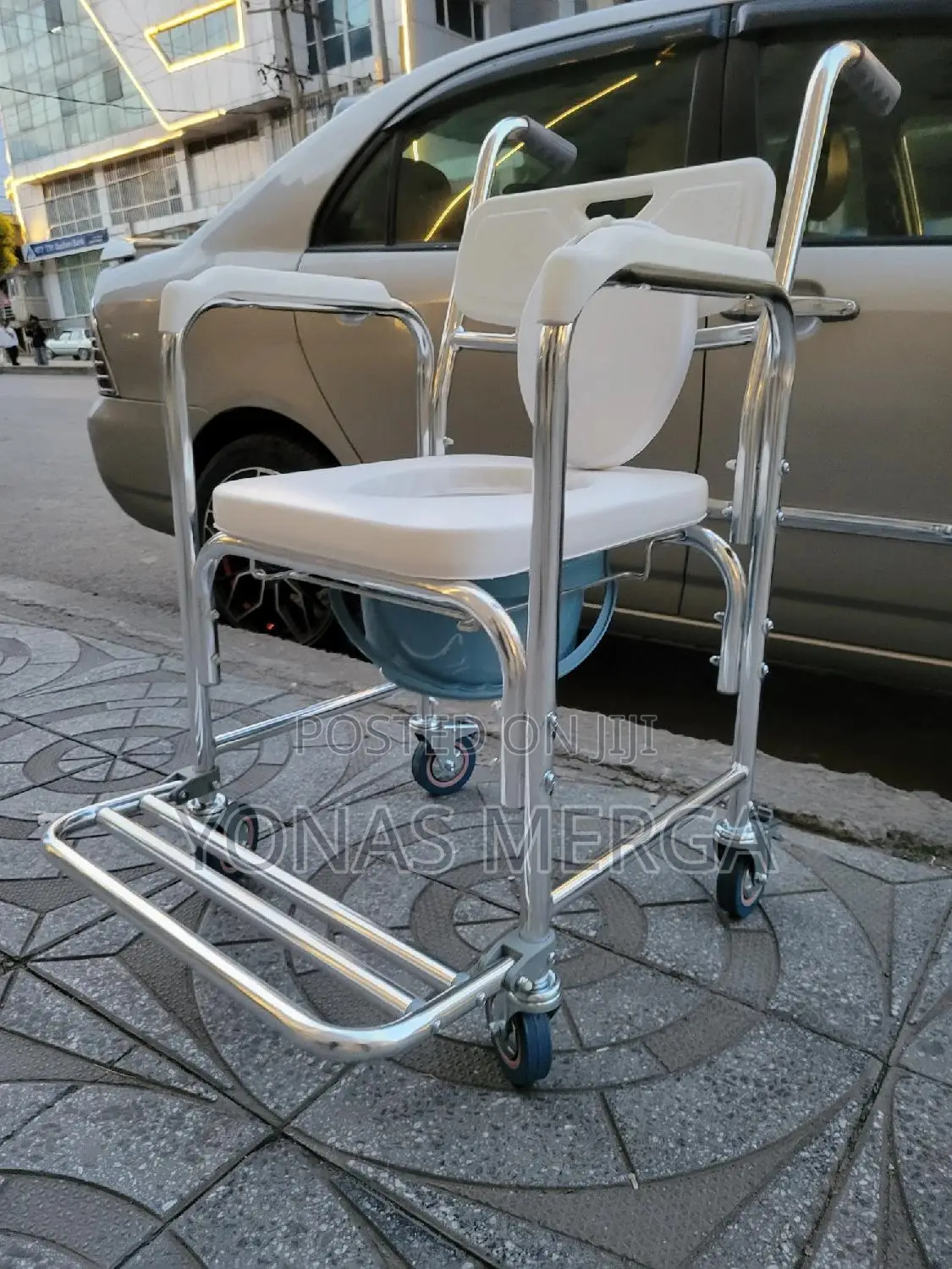 Commode Chair篎食toilet Can Confidently Holds Up to 150kg马曲toilet Chair