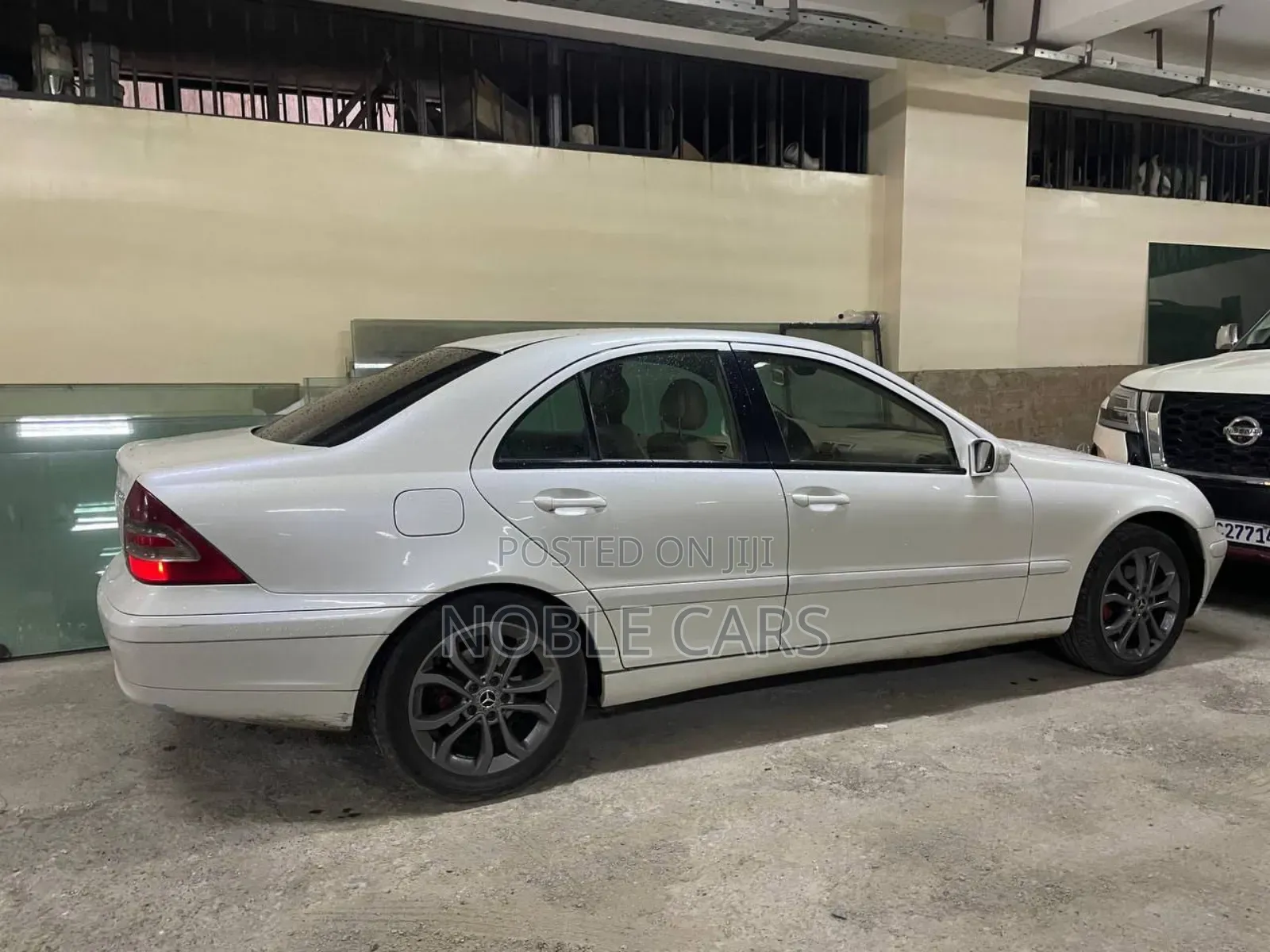 Mercedes-Benz C180 2004 Ivory