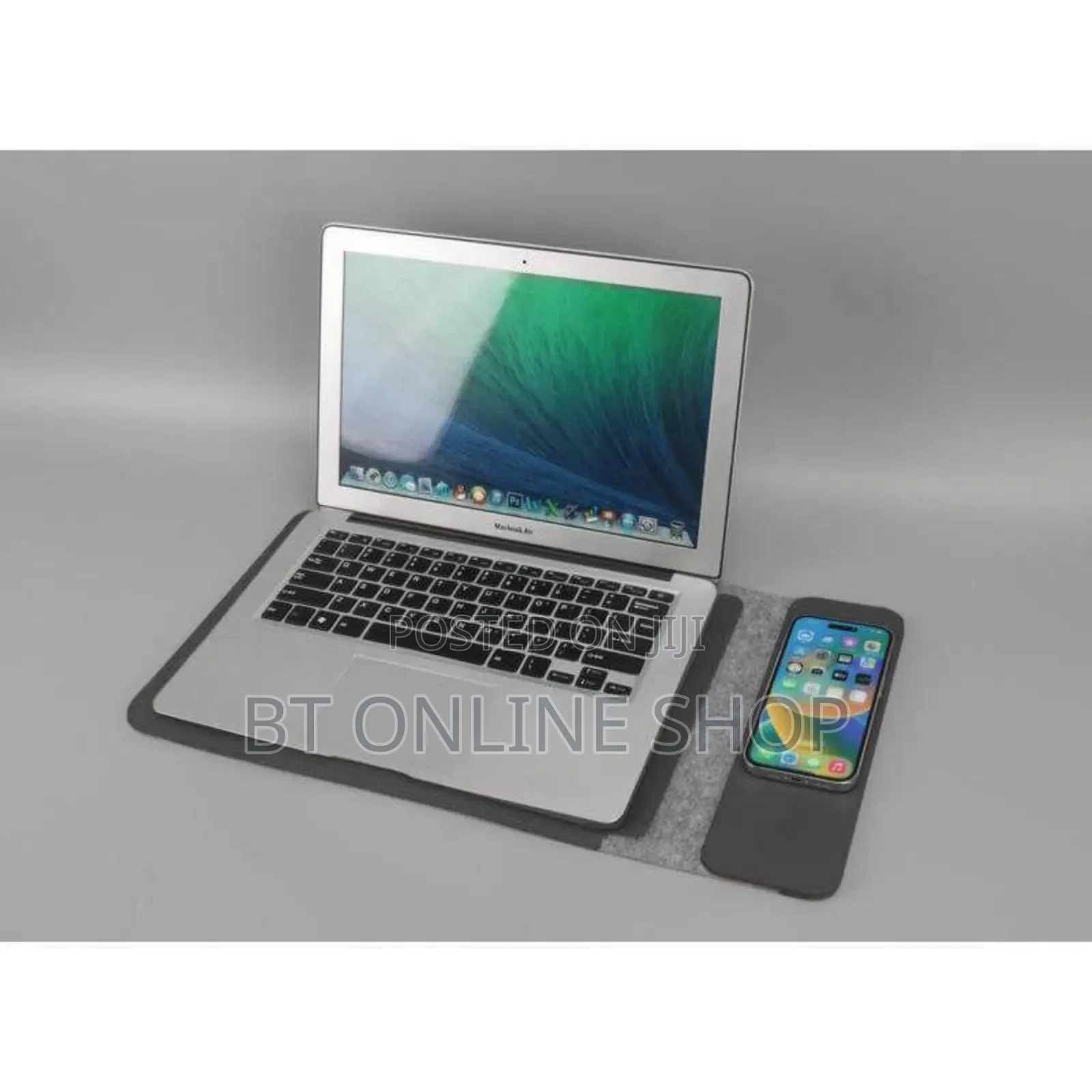 Camden Laptop Sleeve With 15w Wireless Charger