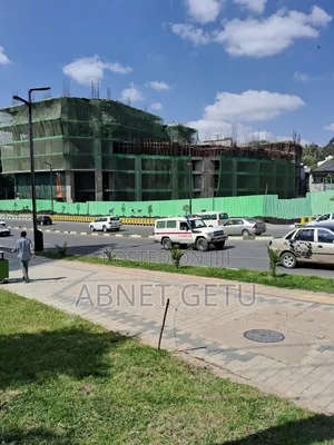 ጀንቦሮ ሪልስቴት የንግድ ሱቅ ሽያጭ