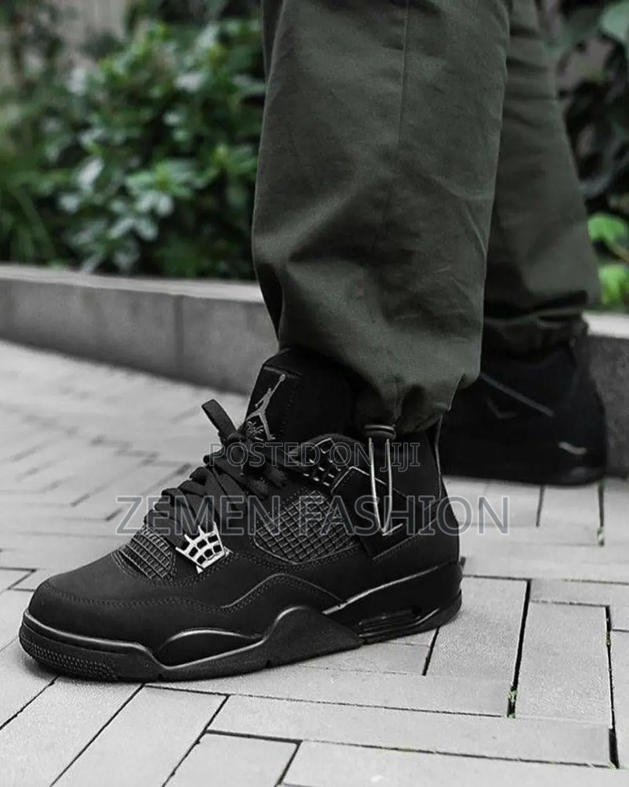 Jordan 4 Black Cat