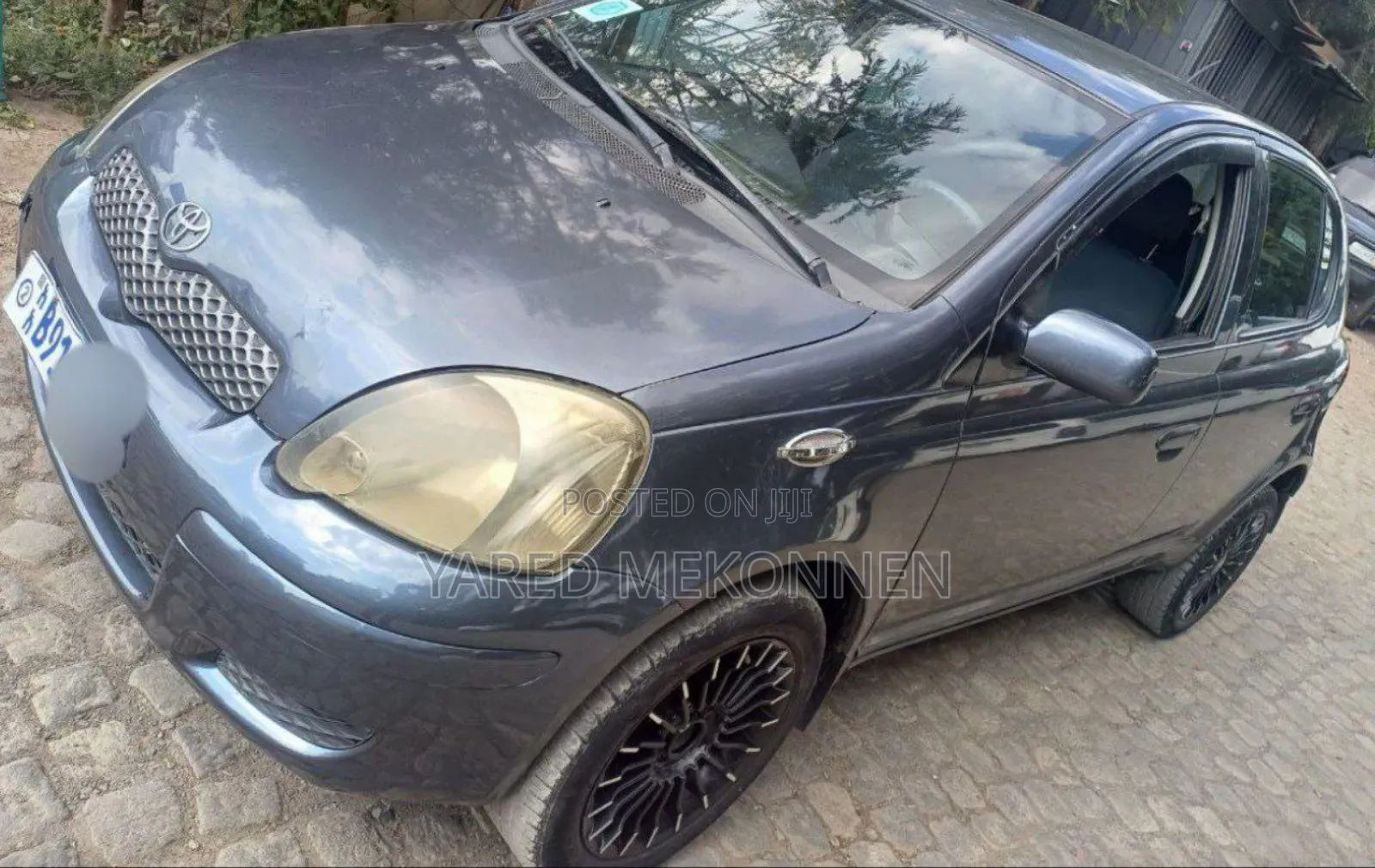 Toyota Vitz 2005 Gray