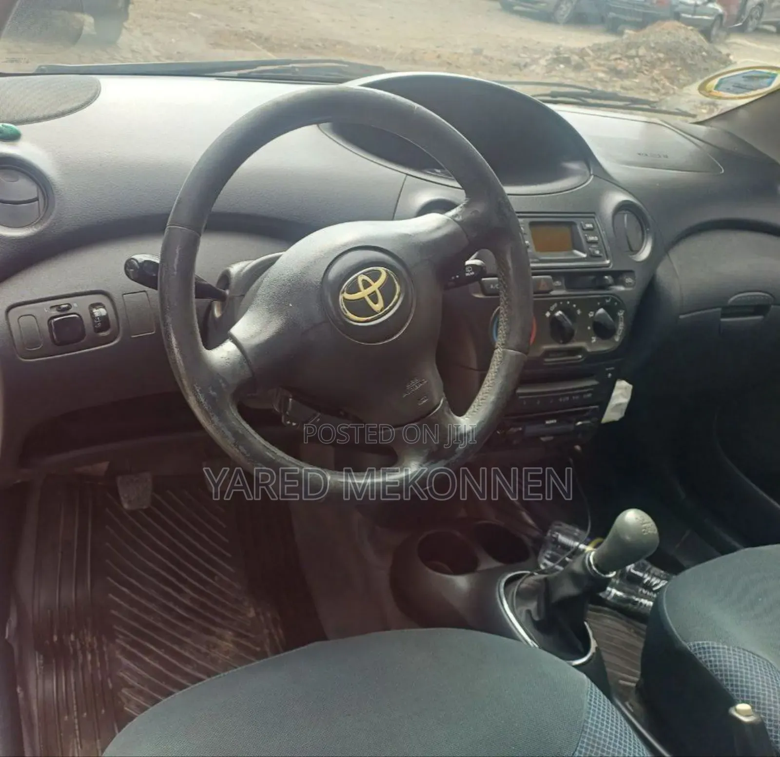 Toyota Vitz 2005 Gray