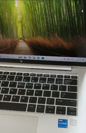 New Laptop HP EliteBook 840 G10 16GB Intel Core I5 SSD 512GB