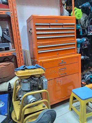 Photo - Mechanical Tool Box