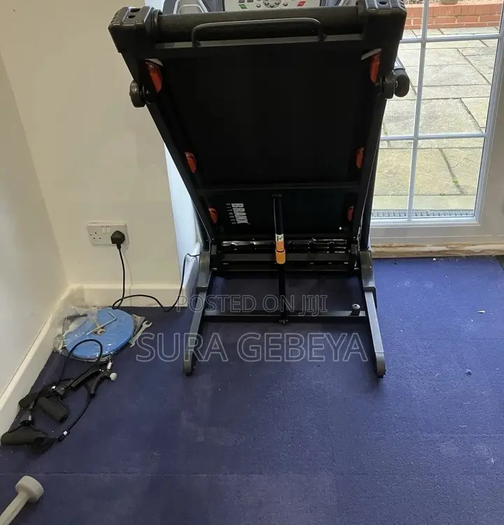 Foldable Home Running Machines ለአገልግሎት ቀላል ነው