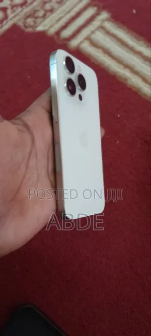 Apple iPhone 15 Pro 128 GB White