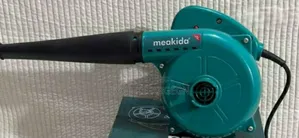 Photo - Meakida Blower