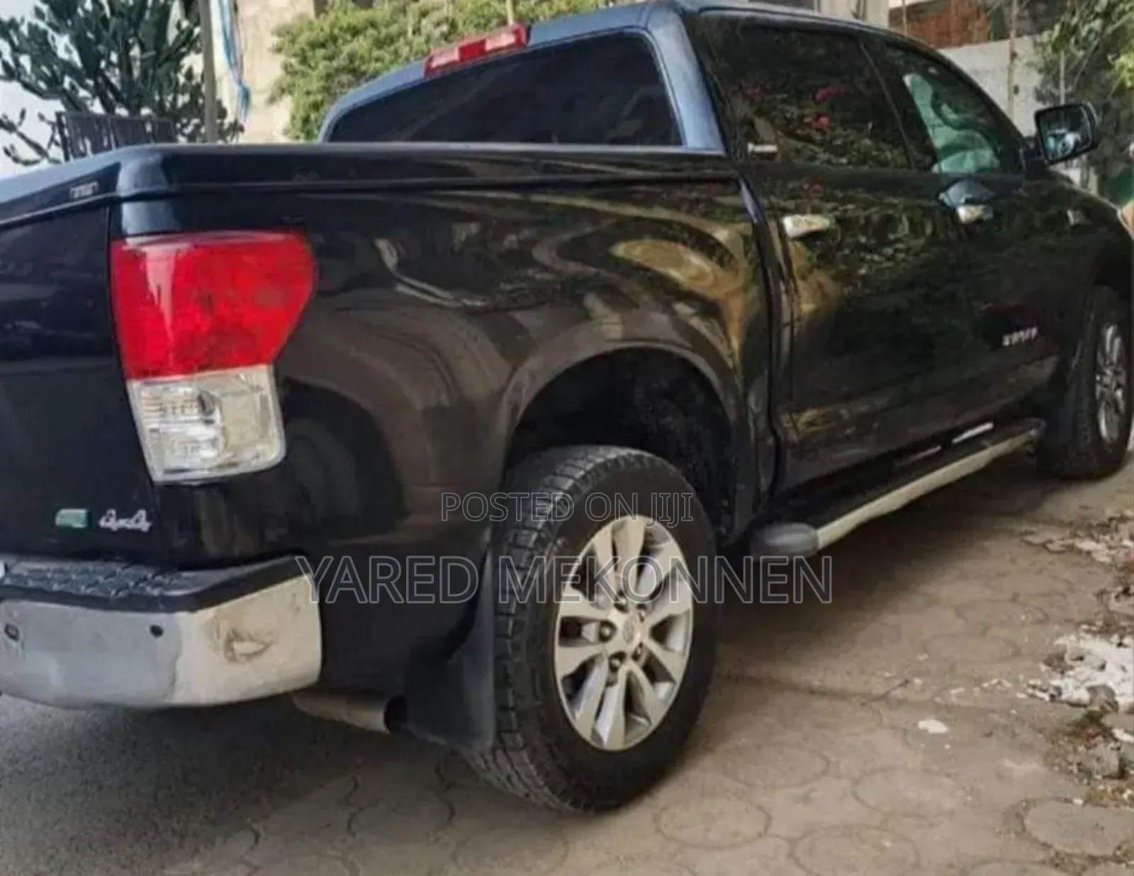 Toyota Tundra 2013 Black