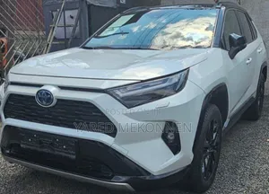 Photo - New Toyota RAV4 2023