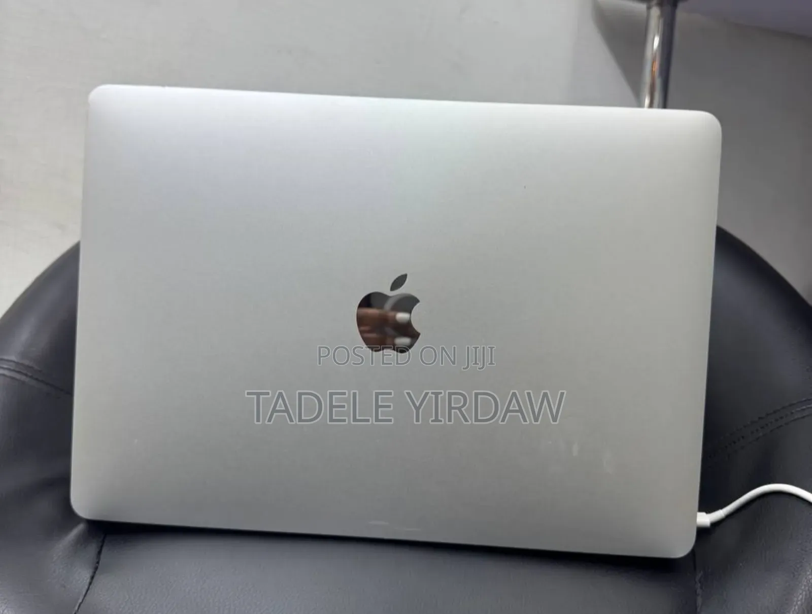 New Laptop Apple MacBook Pro 2017 8GB Intel Core I5 SSD 128GB