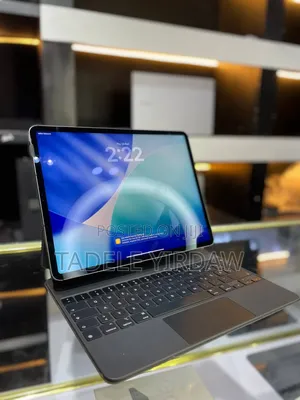 Photo - New Laptop Apple MacBook Air 2020 M1 8GB Apple M1 SSD 128GB