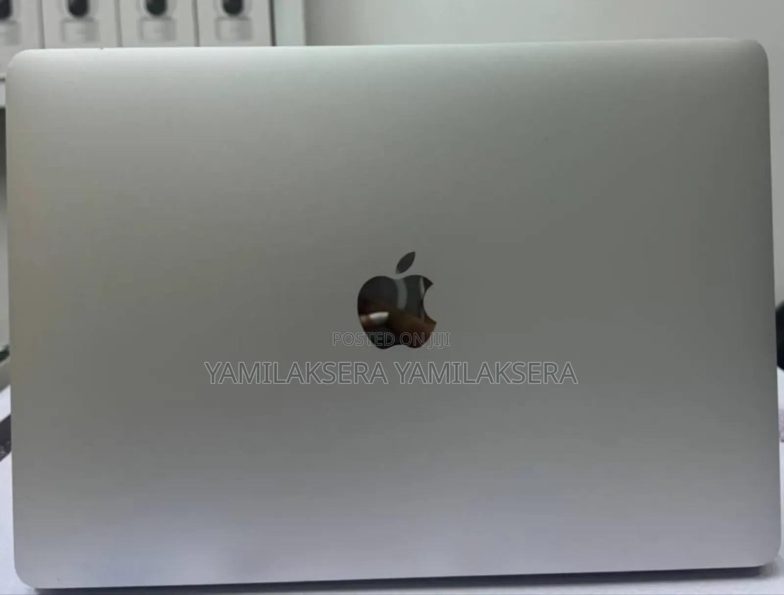 New Laptop Apple MacBook Pro 2017 8GB Intel Core i5 SSD 128GB