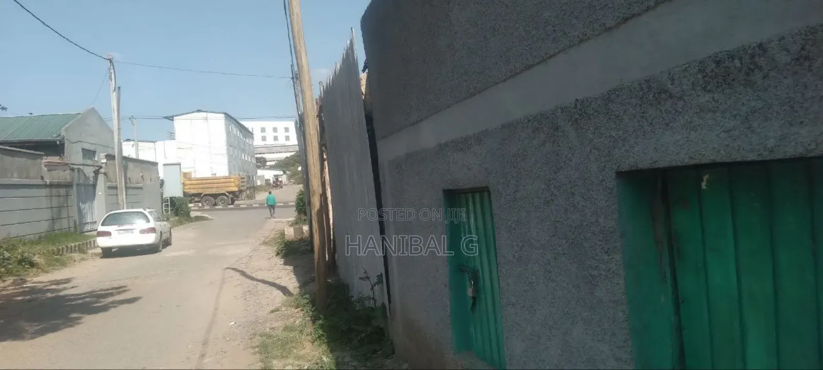 6bdrm House in Bole for sale