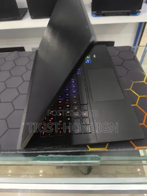 Photo - New Laptop HP Omen 16 16GB Intel Core I7 SSD 1T