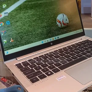 Photo - New Laptop HP 630 16GB Intel Core i7 SSD 512GB