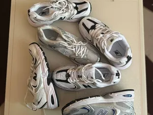 Photo - New Balance Original