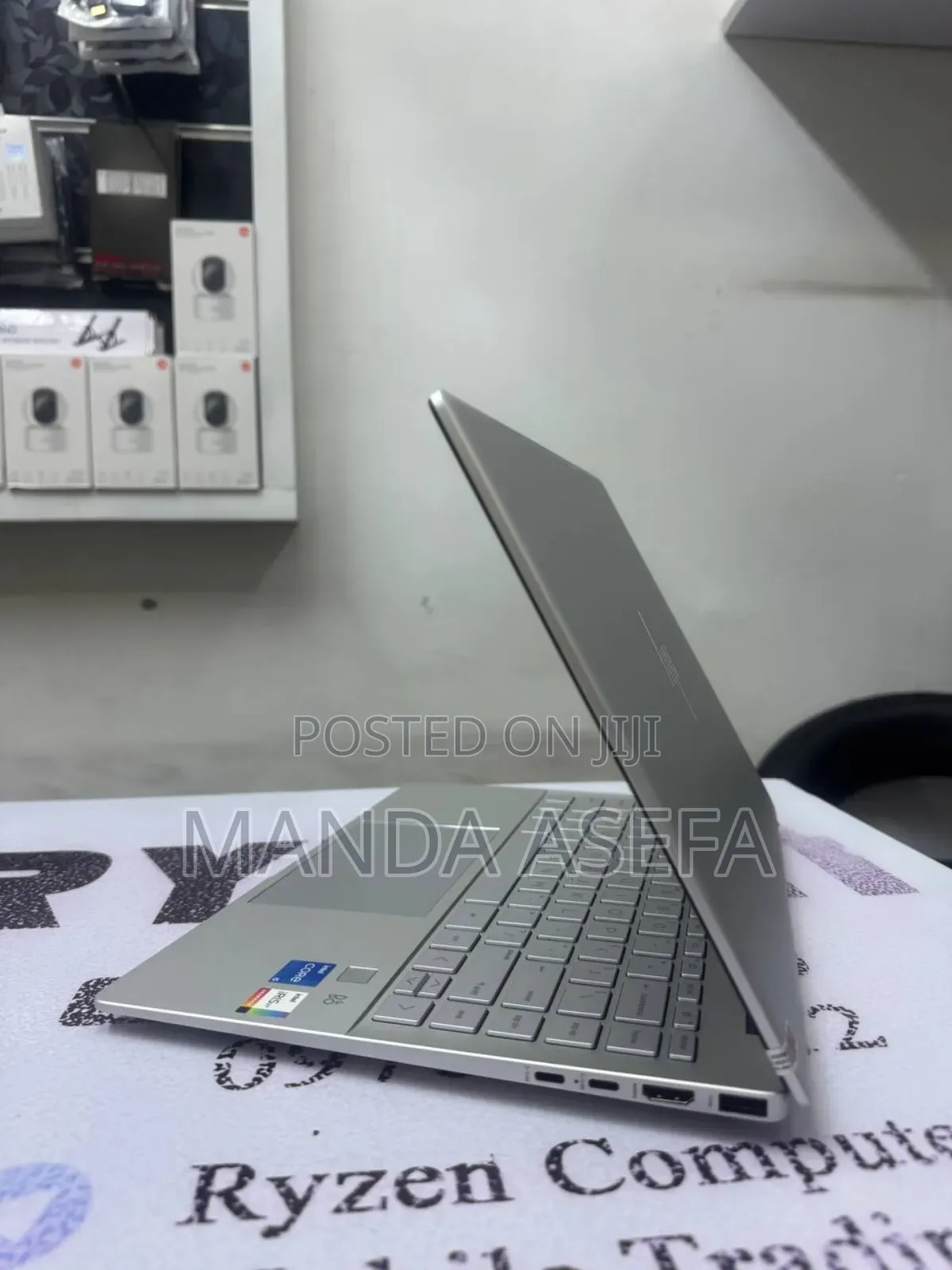 New Laptop HP Pavilion 14 16GB Intel Core I5 SSD 1T