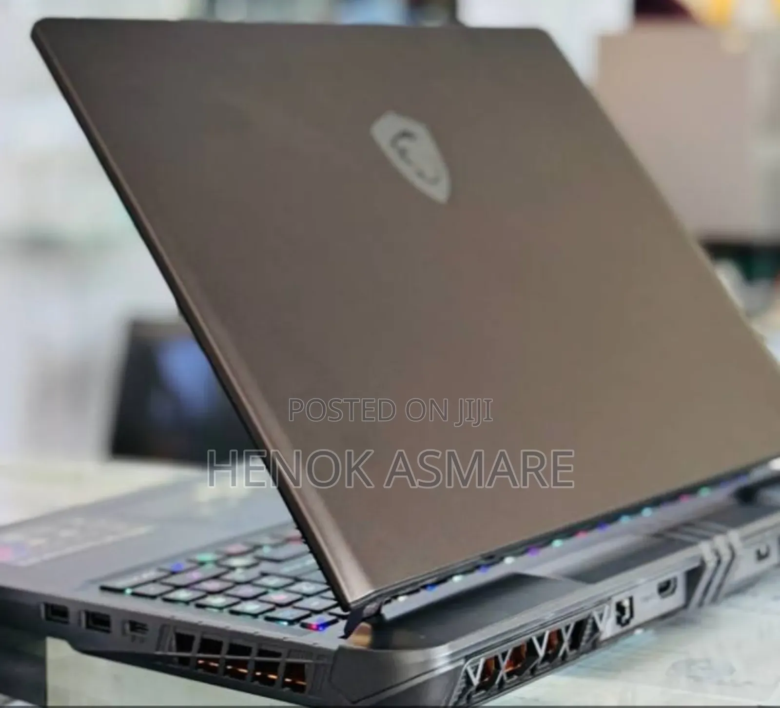 New Laptop MSI GP75 Leopard 16GB Intel Core I9 SSD 1T