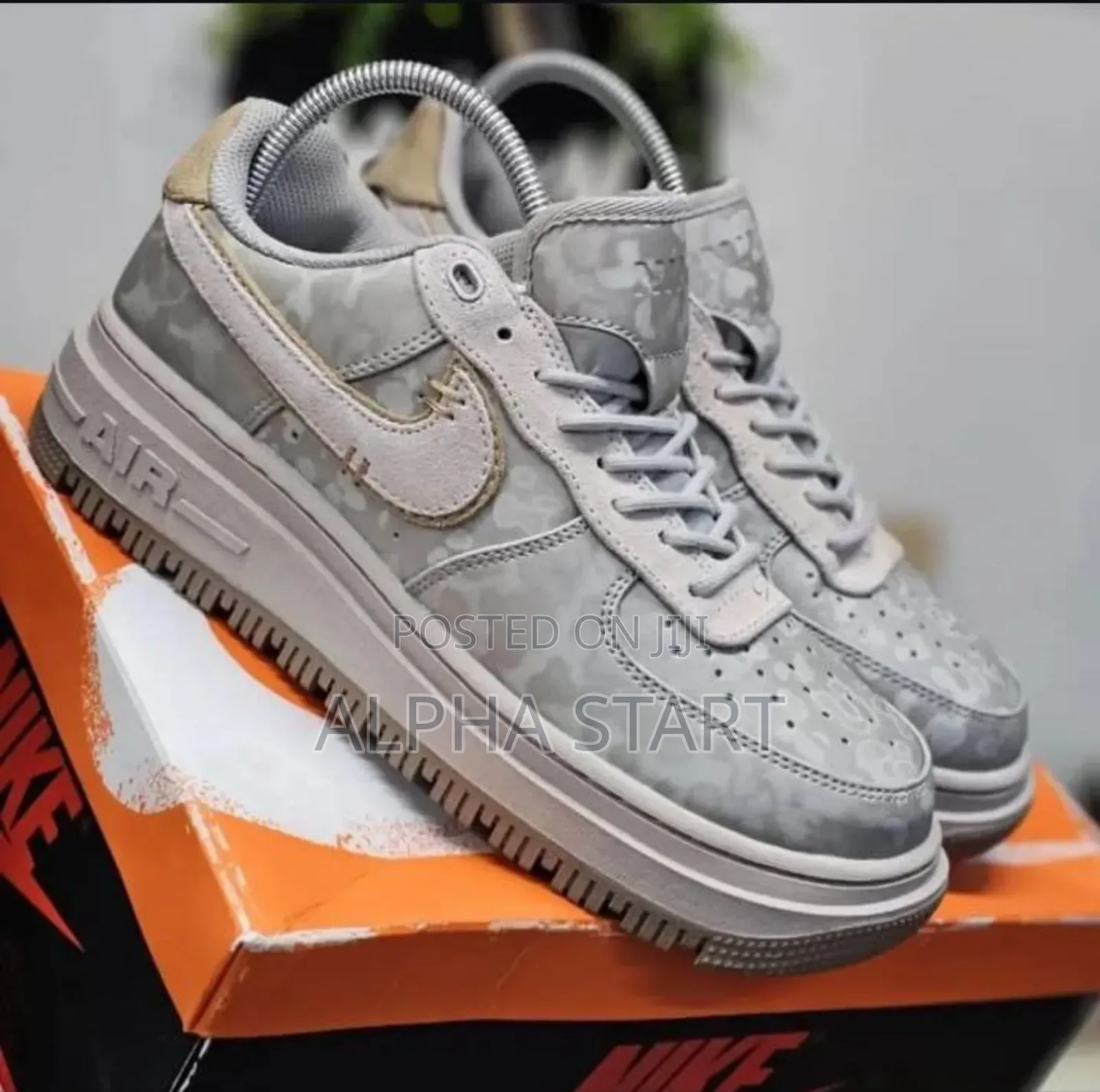 Nike Air Force 1 Luxe 'Summit White/Light Bone' Men's Shoes