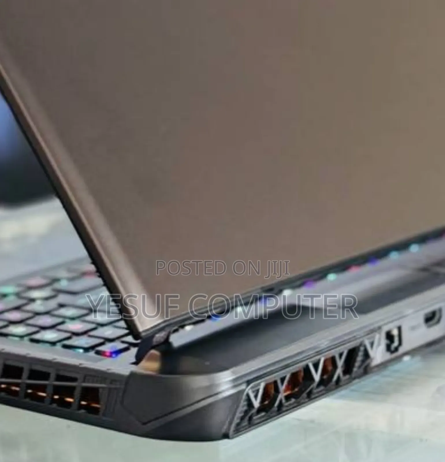 New Laptop MSI Vector GP68 HX 13V 16GB Intel Core i9 SSD 1T