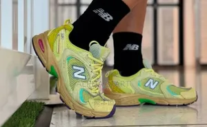 Photo - New Balance 530 Yellow
Made in Vietnamese
