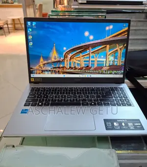 New Laptop Acer Aspire 5 8GB Intel Core I3 SSD 256GB