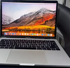 New Laptop Apple MacBook Pro 2017 8GB Intel Core I5 SSD 128GB