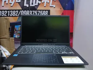 New Laptop Asus VivoBook 15 X505BA 8GB Intel Core I3 SSD 256GB